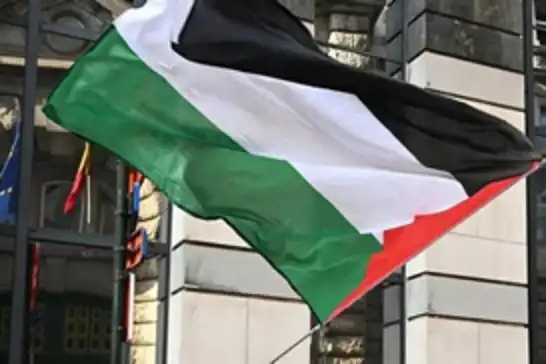 بروكسل توقع اتفاقية تعاون مع مدينتين فلسطينيتين