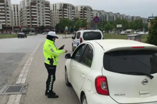 Bursa'da trafik denetimi: 8 bin 61 sürücüye ceza
