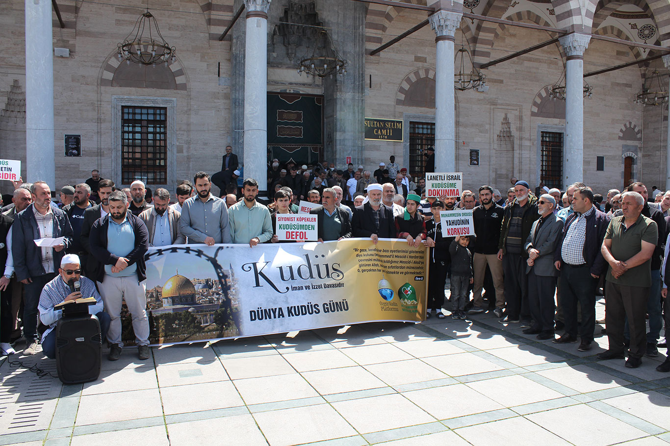 Konya'da Dünya Kudüs Günü münasebetiyle basın açıklaması