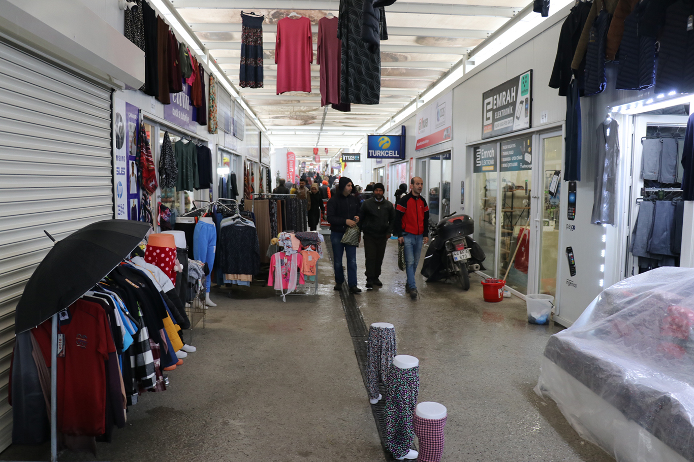 Arife gününde çarşı pazar boş kaldı