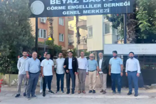 HÜDA PAR Antalya İl Başkanı Durmaz görme engelli bireyleri ziyaret etti