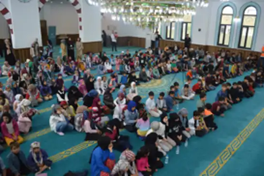Siirt'te 500 çocuk, camide buluştu