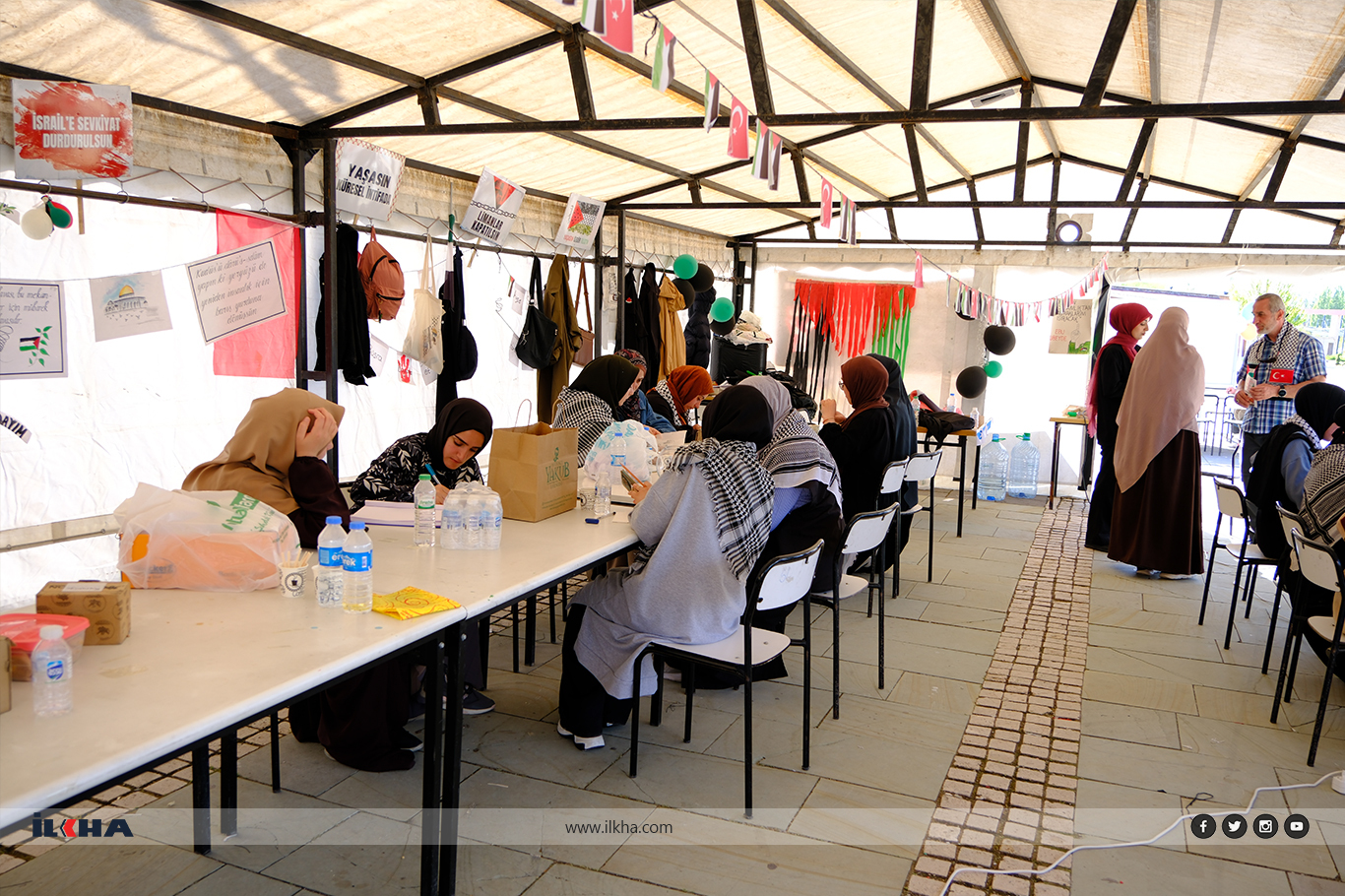 Global solidarity grows: University students in Türkiye stand with Palestine