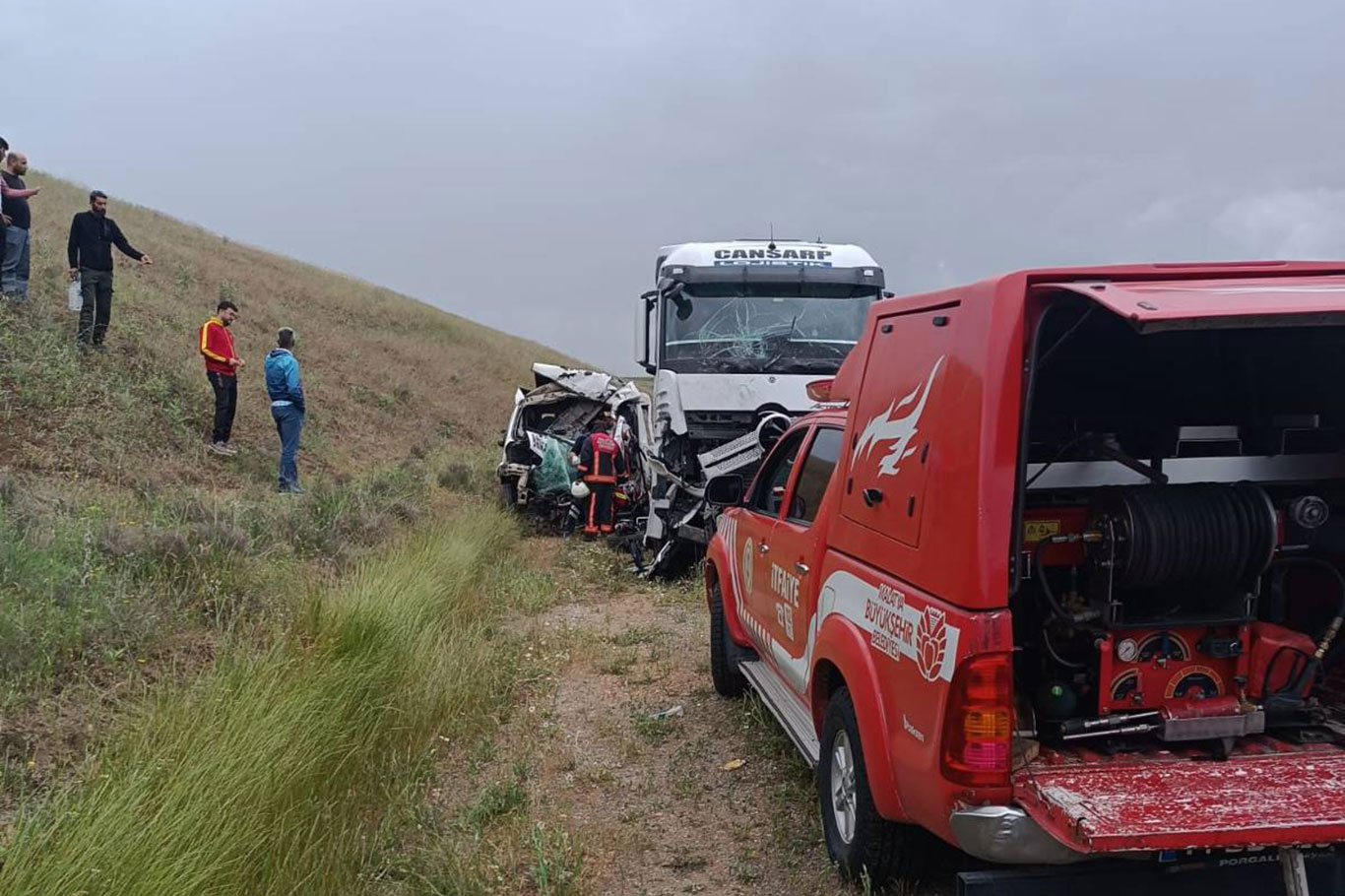 Malatya'da tır ile oto kurtarıcı çarpıştı: Bir sürücü hayatını kaybetti