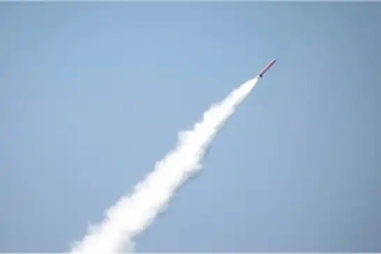 حزب الله يرد على غارة النجارية بدفعة صاروخية كبيرة على قاعدة تسنوبار في الجولان