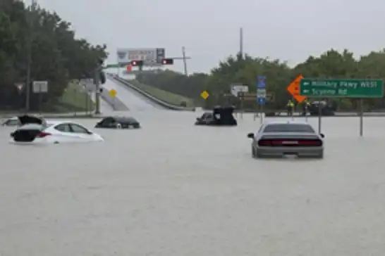 الولايات المتحدة مصرع 4 أشخاص إثر أمطار غزيرة وعواصف هبت في تكساس