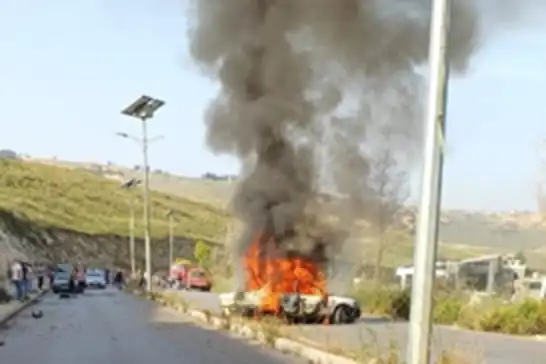 İşgalciler, Lübnan'da bir aracı bombaladı: Bir şehit
