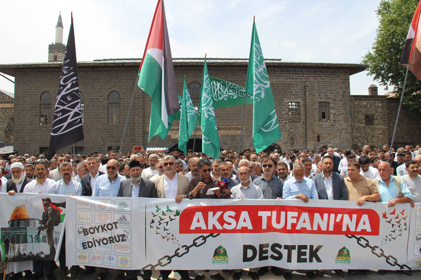 Peygamber Sevdalıları Vakfı'ndan siyonist işgal rejimine Diyarbakır'dan tepki