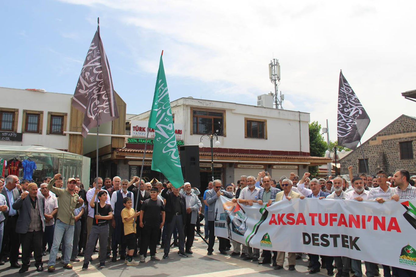 Peygamber Sevdalıları Vakfı'ndan siyonist işgal rejimine Diyarbakır'dan tepki