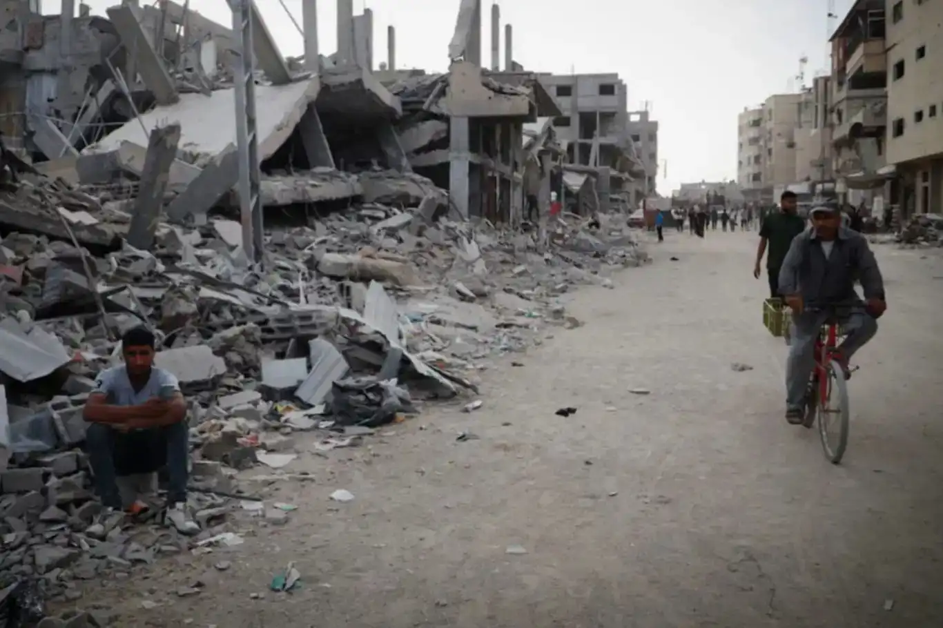 غزة الجريحة.. ارتفاع عدد شهداء الإبادة الصهيوني إلى 35984 شهيدًا