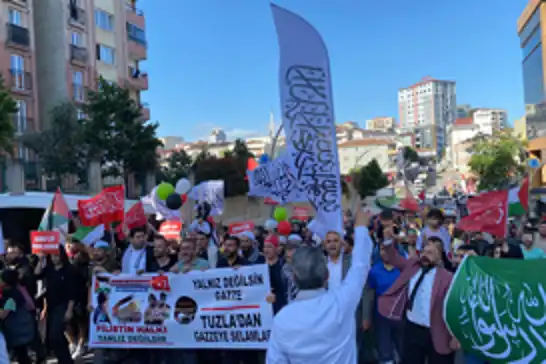 Tuzla’da STK’lardan Gazze'ye destek yürüyüşü