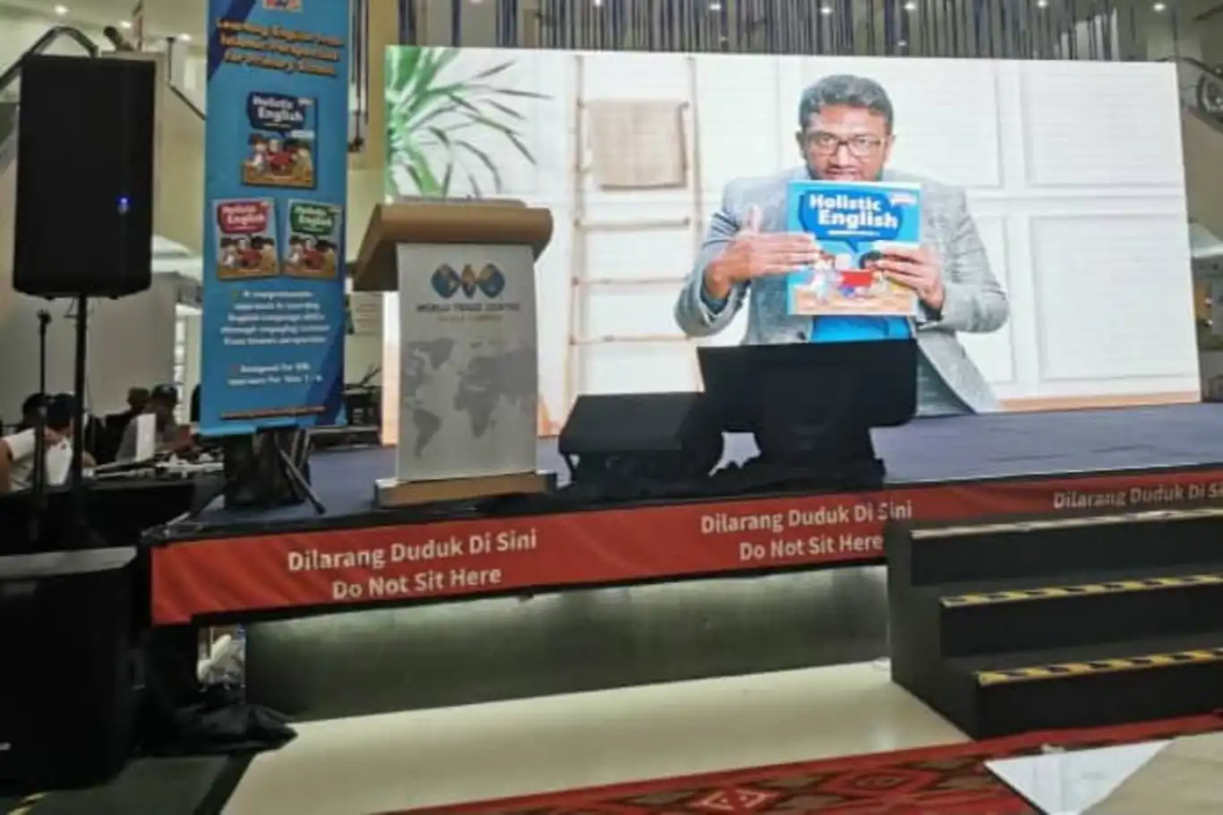 Holistic English: New textbook series teaches English with Islamic perspective