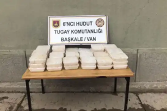 Van sınırında 48 kilo 234 gram uyuşturucu ele geçirildi