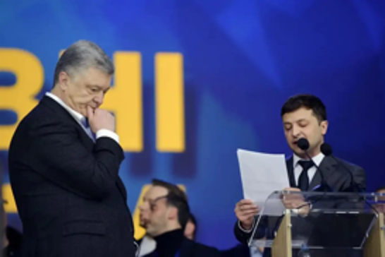 Russia adds Zelenskyy and Poroshenko to wanted list amid escalating tensions