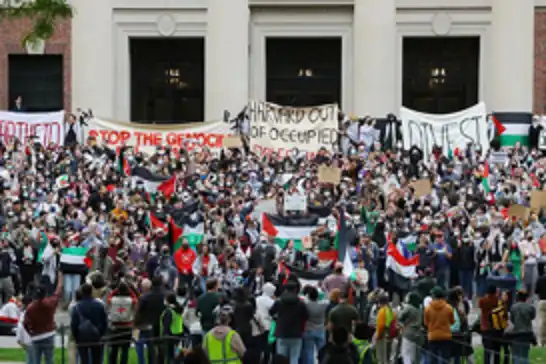 تظاهرات گسترده در دانشگاه های آمریکا برای حمایت از غزه: 2 هزار و 500 نفر دستگیر شدند