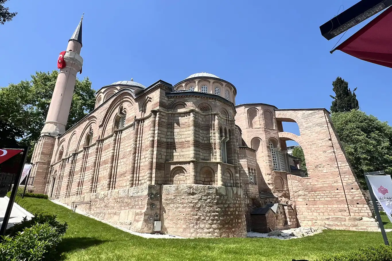 Kariye Camii 79 yıl sonra yeniden ibadete açıldı Kariye Camii 79 yıl sonra yeniden ibadete açıldı