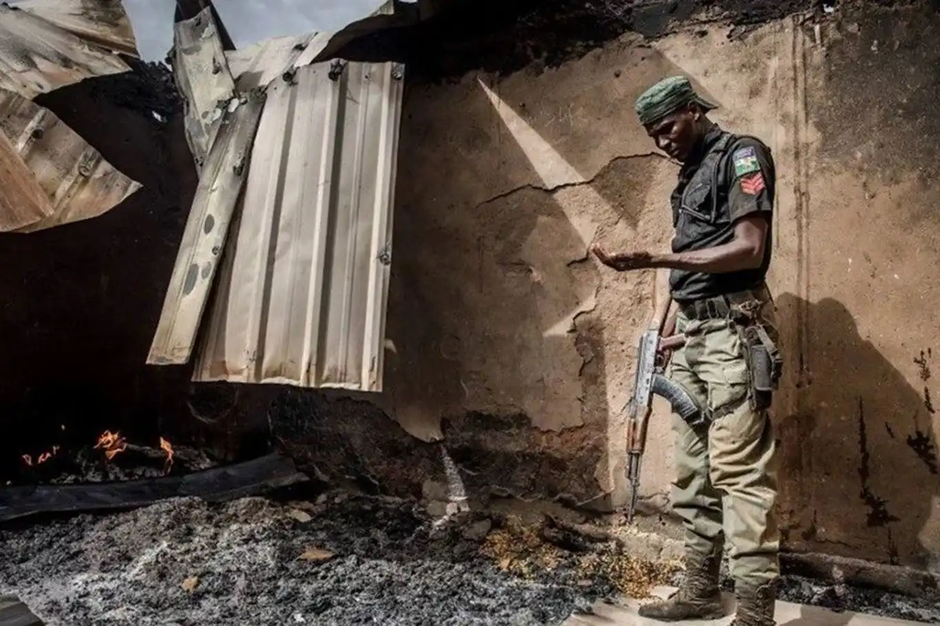 Nijerya'da silahlı saldırılarda 25 kişi öldü