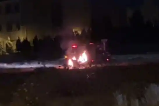 Mardin’de park hâlindeki motosiklet yandı