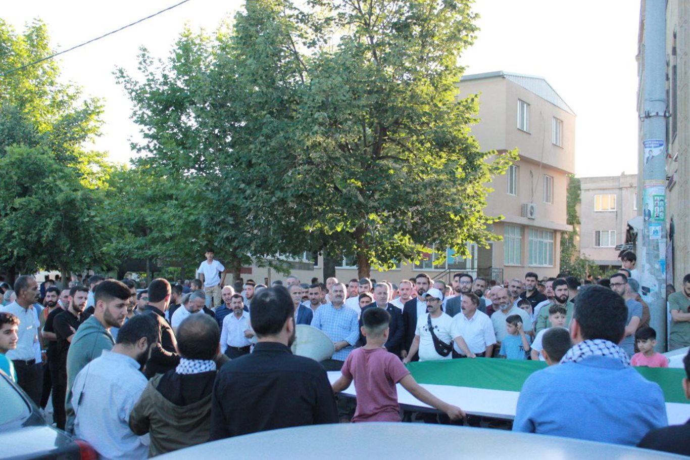 Siyonist işgal rejimin başı Netanyahu Bursa'da taşlandı
