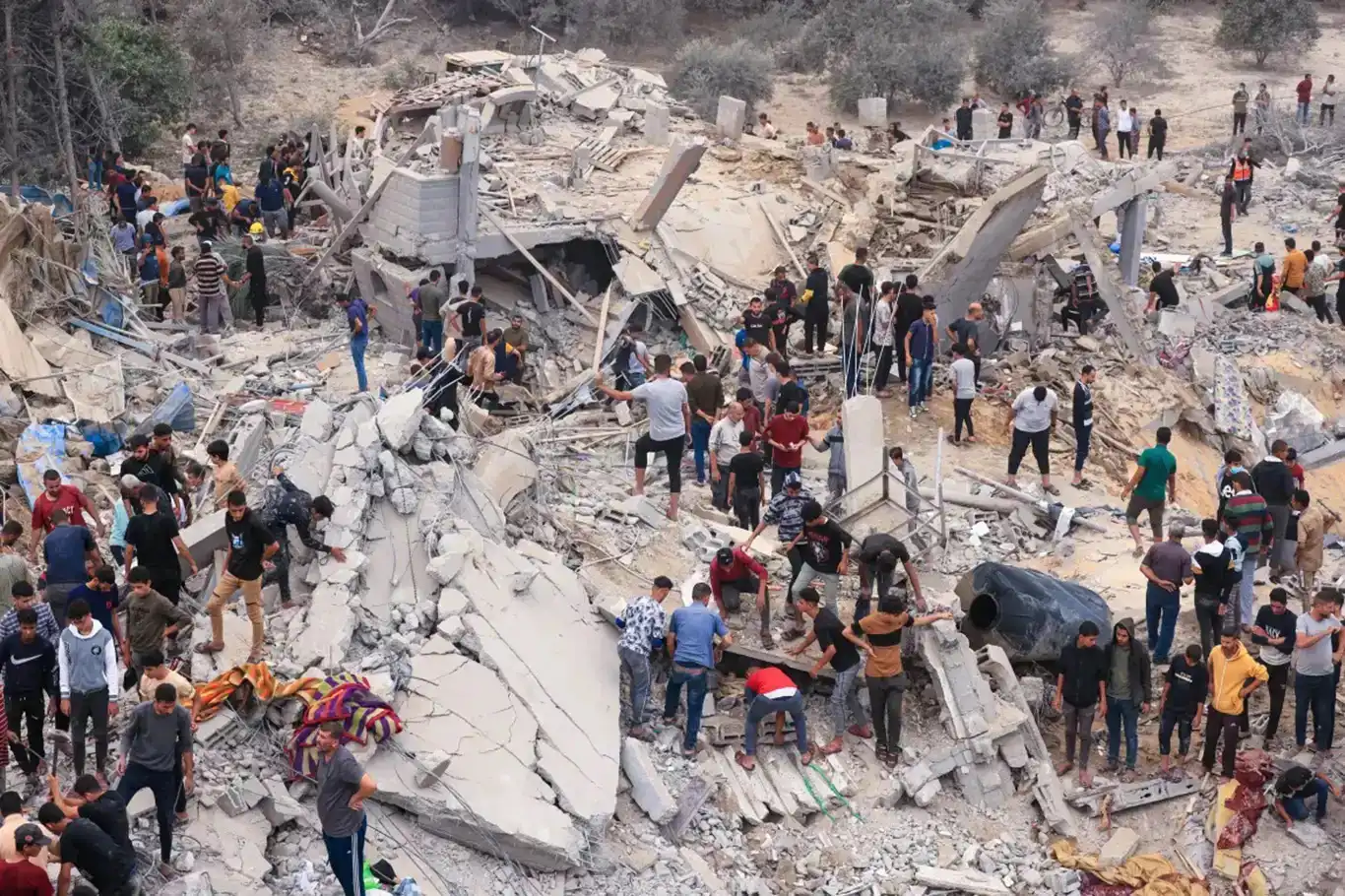 ارتفاع عدد الشهداء في غزة إلى 37 ألفاً و337 شهيداً