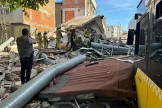 Bakan Özhaseki: Çöken binanın 1,5 katı kaçaktı, statiği bozacak müdahaleler yapıldı