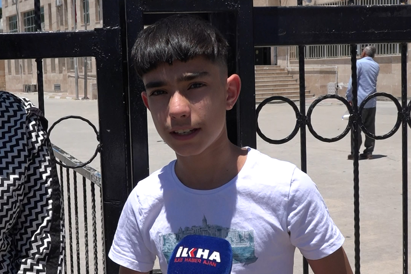 Şanlıurfa'da LGS'ye giren öğrenciler sınavla ilgili düşüncelerini paylaştı