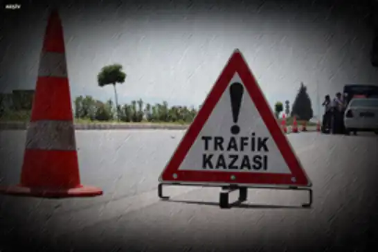 Sivas'ta yolcu otobüsü kaza yaptı: 8 yaralı