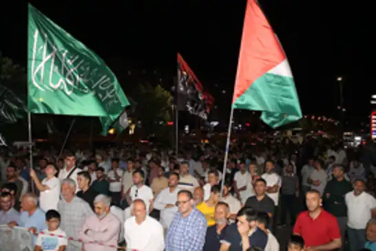 Diyarbakır'da halkın Gazze için süresiz direniş nöbeti devam ediyor