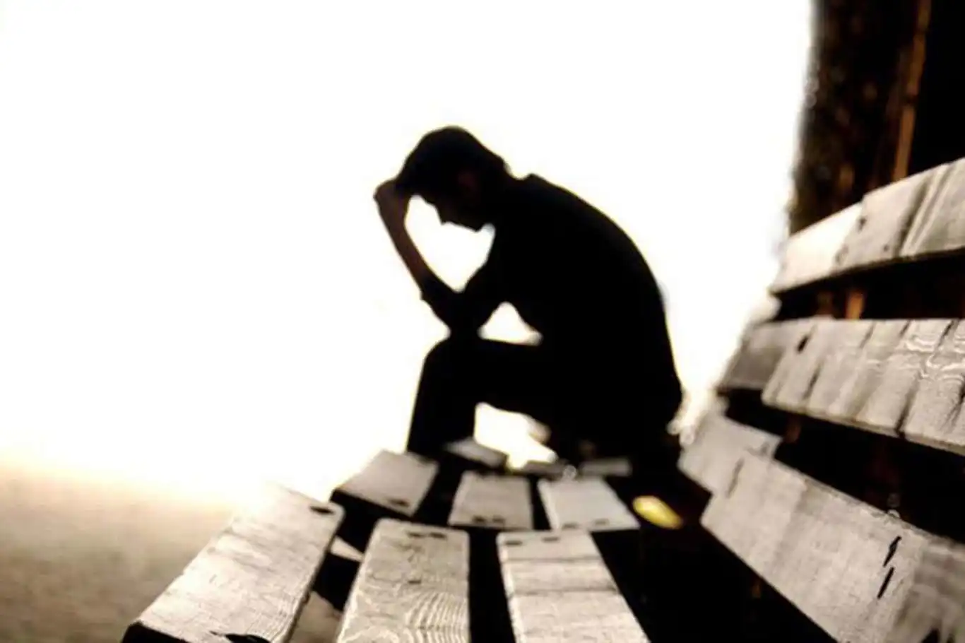 Dissosiyatif Kimlik Bozukluğu nedir? Dissosiyatif Kimlik Bozukluğu nedir?