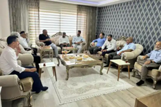 HÜDA PAR Milletvekili Dinç Tarsus'ta bir dizi ziyarette bulundu