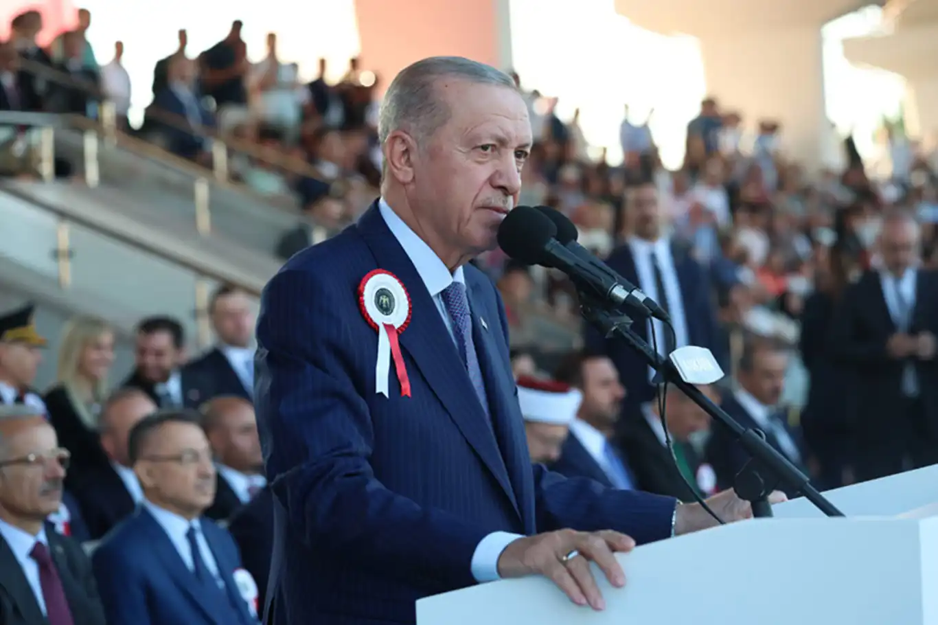 Cumhurbaşkanı Erdoğan: Türkiye'yi ırkçı faşizmin sığ sularına hapsetmeye kimsenin gücü yetmez