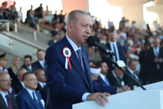 Cumhurbaşkanı Erdoğan: Türkiye'yi ırkçı faşizmin sığ sularına hapsetmeye kimsenin gücü yetmez