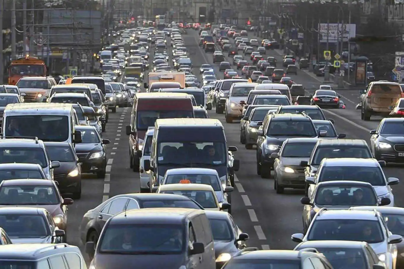 Türkiye records 232,401 new road motor vehicle registrations in May