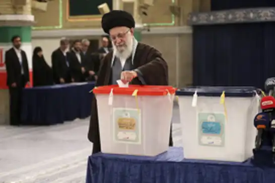 مردم ایران فردا برای انتخاب رئیس جمهور خود سر صندوقهای رای می رود