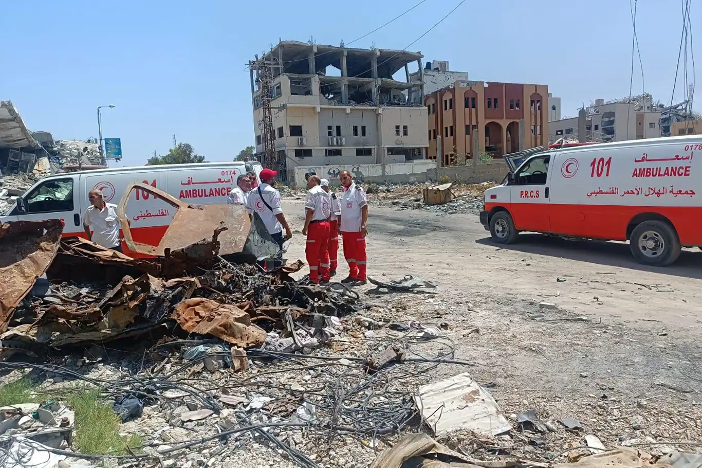 Filistin Kızılayı: Gazze Şeridi'nde yakıtın bitmesi nedeniyle 18 ambulansın çalışması durduruldu