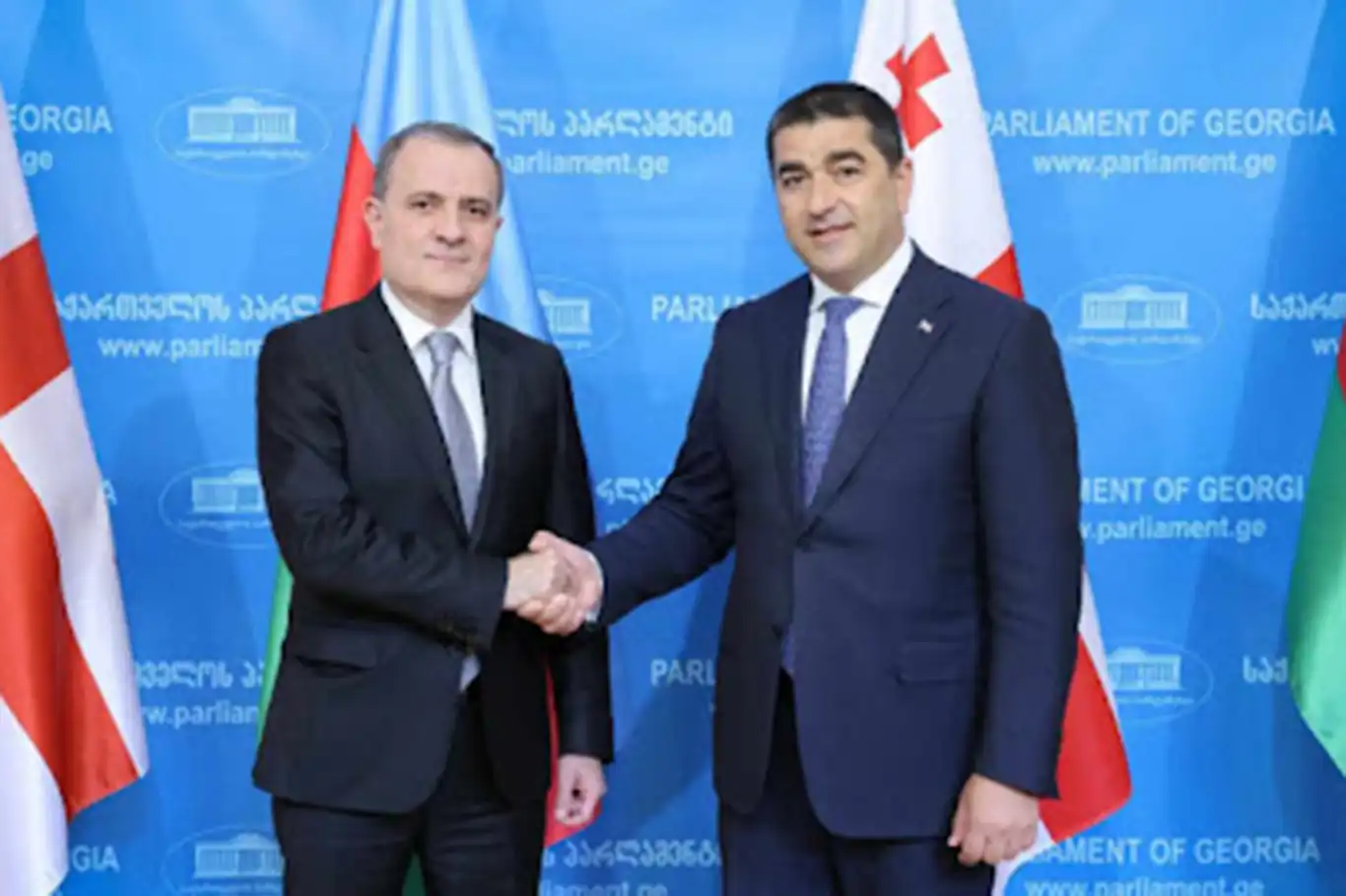 Armenia ready to sign peace treaty with Azerbaijan