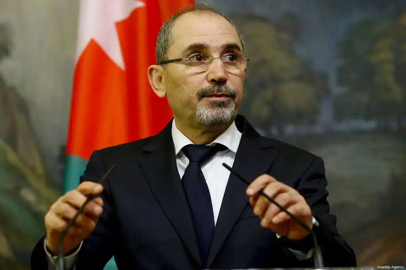 Ürdün Dışişleri Bakanı Safedi: israil hükümeti barış istemiyor