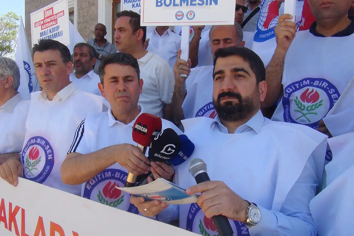 Eğitim-Bir-Sen Adıyaman Şubesi: Eğitimciyi memnun edecek kanun tasarısı çıkarılsın Eğitim-Bir-Sen Adıyaman Şubesi: Eğitimciyi memnun edecek kanun tasarısı çıkarılsın