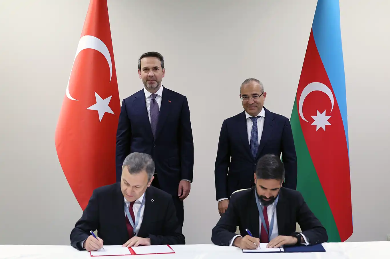 Türkiye ile Azerbaycan gaz anlaşması 2030'a uzatıldı