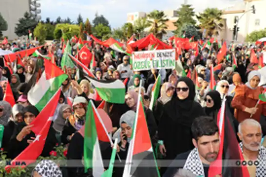 Thousands rally in Malatya in solidarity with Gaza amid ongoing genocide