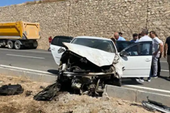 Siirt Kurtalan kara yolunda kaza: Bir yaralı