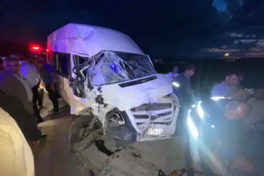 Bitlis’te feci kaza: 1'i ağır 6 yaralı