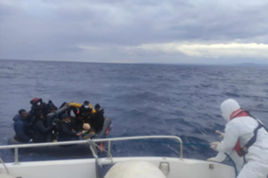 Turkish Coast Guard rescues 21 irregular migrants off Aegean coast