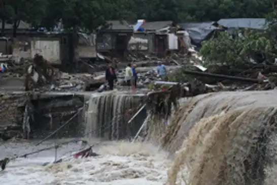 Çin'de aşırı yağışın yol açtığı selin bilançosu artıyor: 20 ölü, 31 kayıp