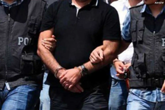 Turkish authorities detain 15 FETO suspects in raids across five provinces