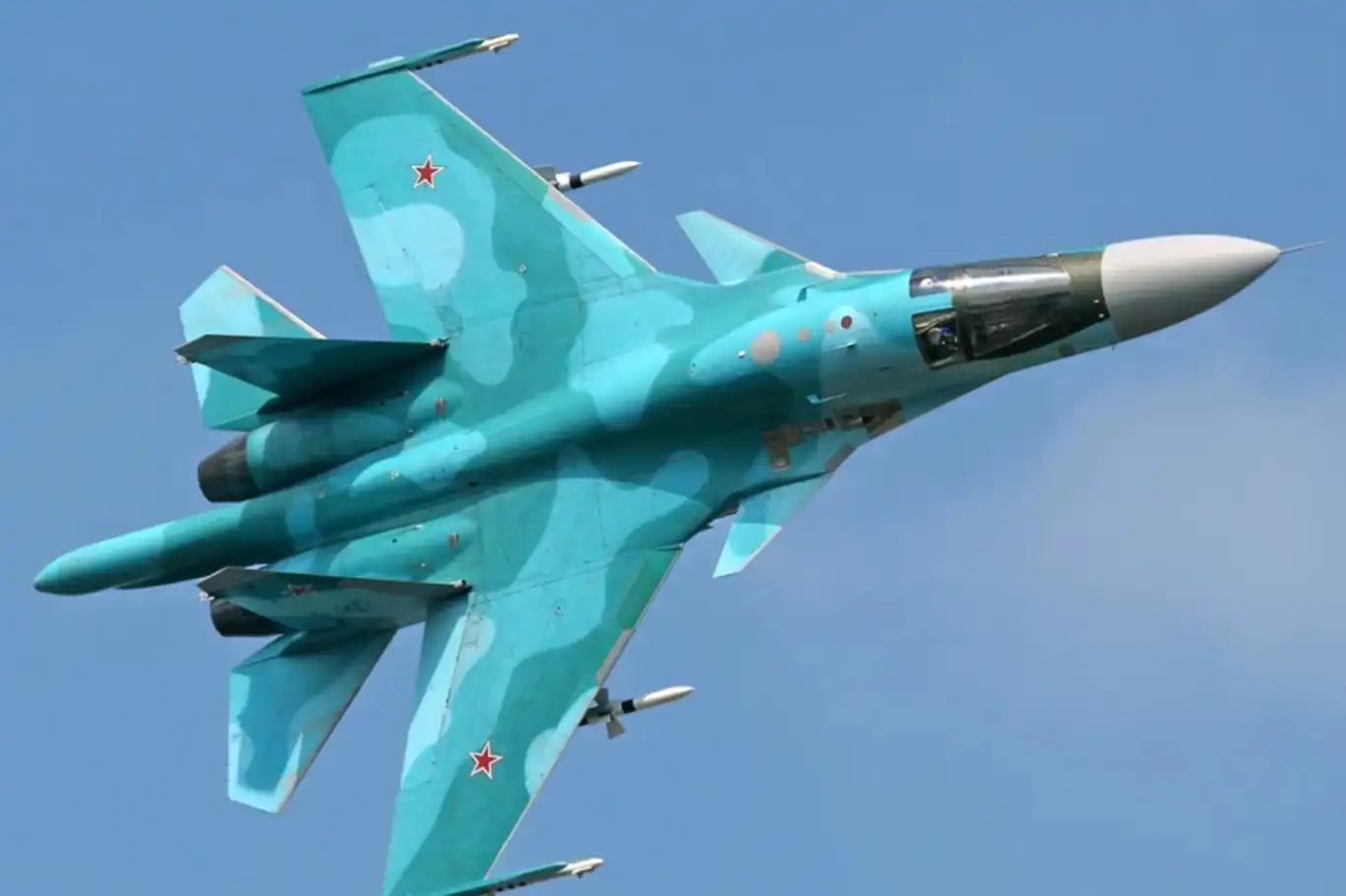 Rusya’da Su-34 savaş uçağı düştü 