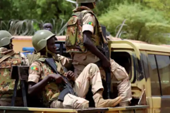Mali'de ordu ile Tuareg birlikleri arasında çatışma devam ediyor