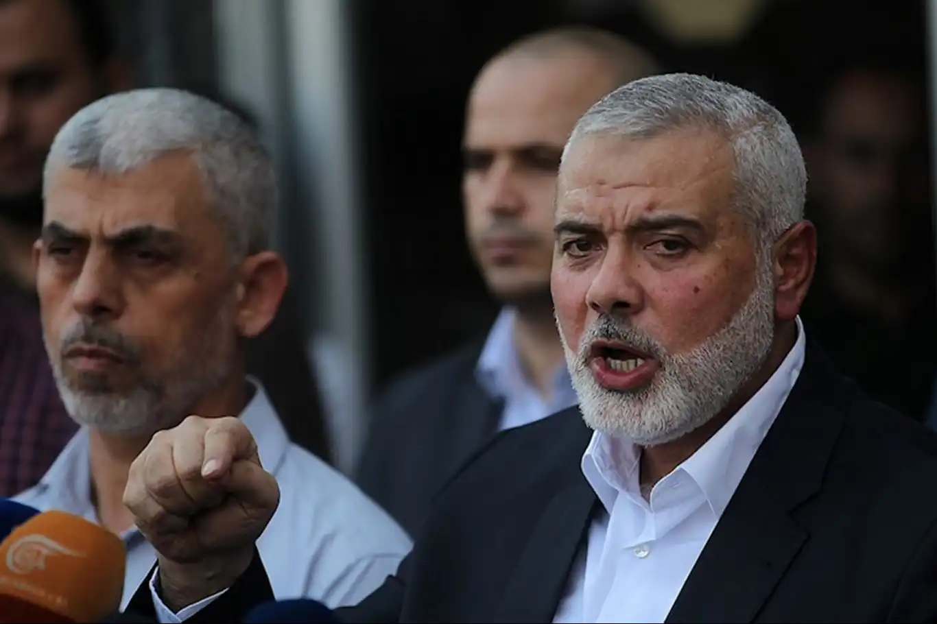 Filistinli gruplar Heniyye'nin yasını tutuyor: "Şehit liderin kanı işgalci varlığı yakacak!"
