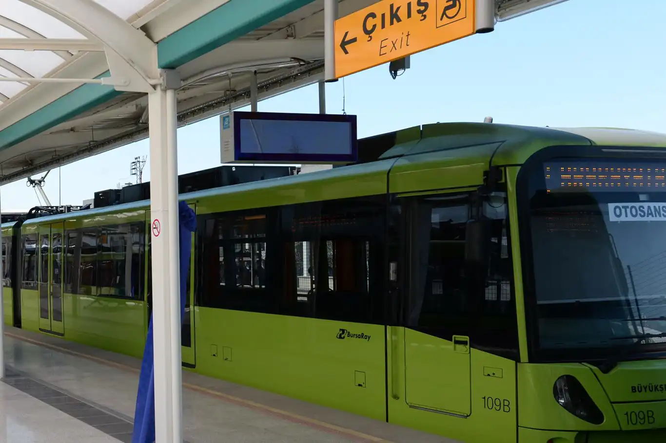 Bursa'da toplu ulaşıma yüzde 68 oranında zam yapıldı Bursa'da toplu ulaşıma yüzde 68 oranında zam yapıldı