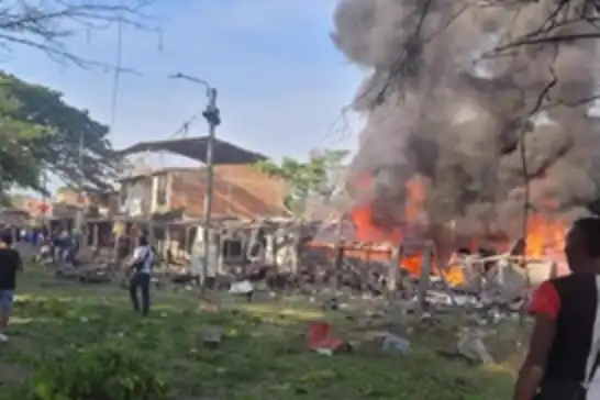 Kolombiya'da bombalı saldırı 6 asker öldü